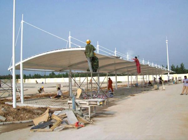 膜結構車棚現場安裝